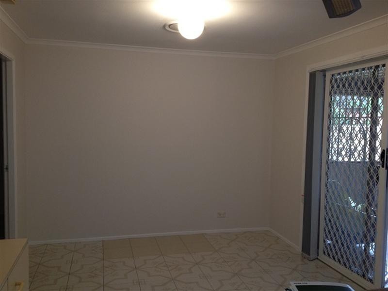 103 Melbourne Road, St Johns Park NSW 2176