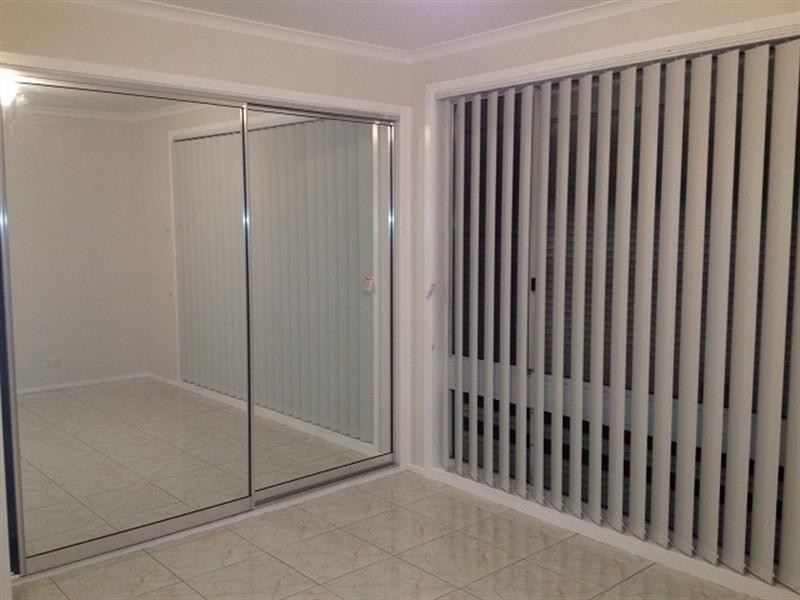 103 Melbourne Road, St Johns Park NSW 2176