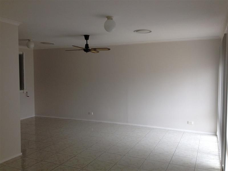 103 Melbourne Road, St Johns Park NSW 2176