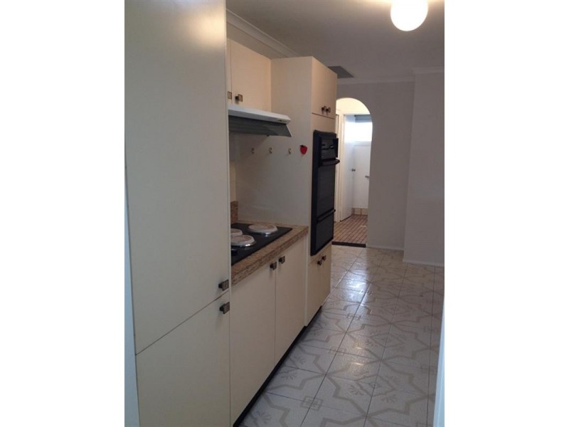 103 Melbourne Road, St Johns Park NSW 2176