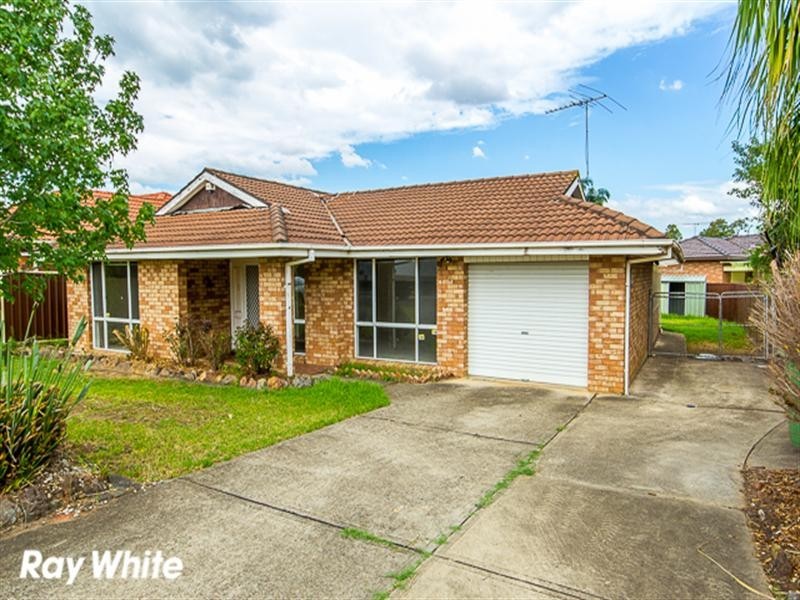 29 Bossley Road, Bossley Park NSW 2176