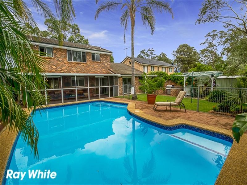 3 Falcon Close, Greenfield Park NSW 2176