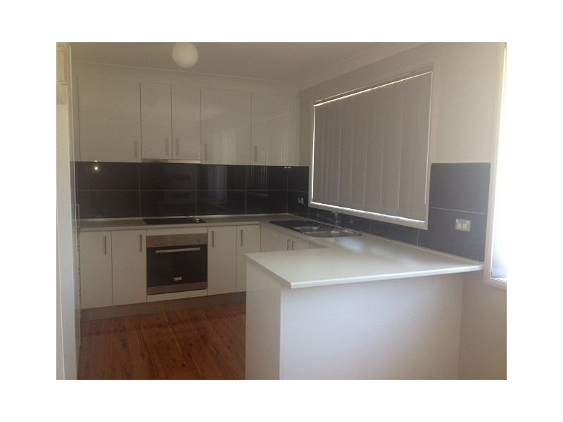 32 Jasnar Street, Greenfield Park NSW 2176