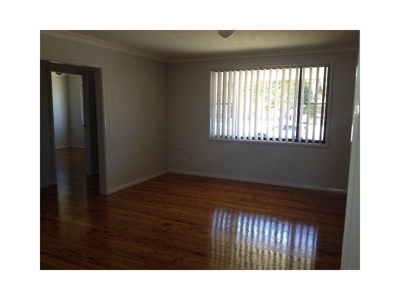 32 Jasnar Street, Greenfield Park NSW 2176