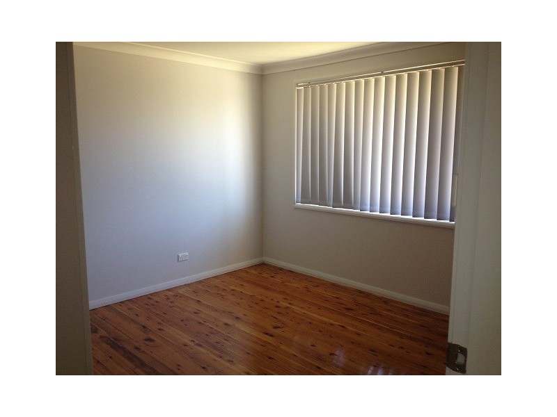 32 Jasnar Street, Greenfield Park NSW 2176