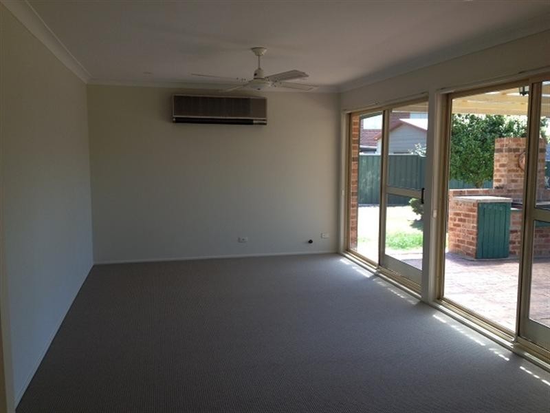 17 Falmer Street, Abbotsbury NSW 2176