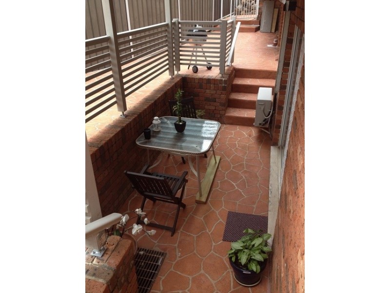 1 Parr Close, Bossley Park NSW 2176