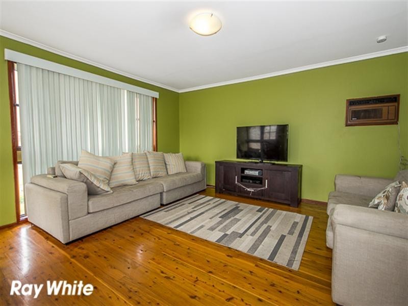 1 Cecil Place, Greenfield Park NSW 2176
