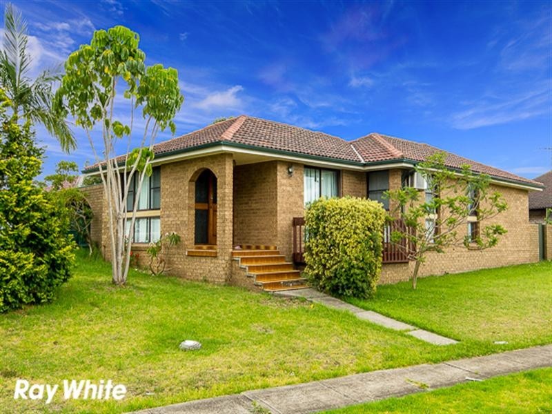 1 Cecil Place, Greenfield Park NSW 2176