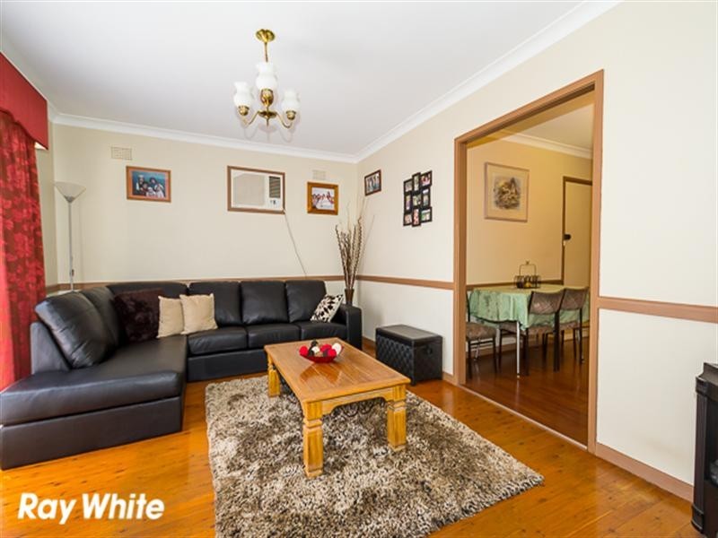 160 Chifley Street, Wetherill Park NSW 2164