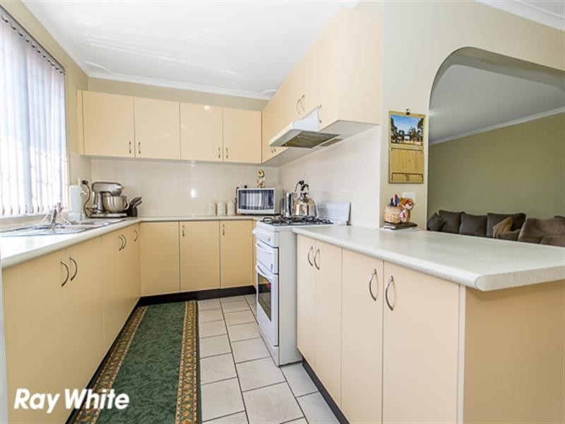 22 Woodlands Avenue, Bossley Park NSW 2176