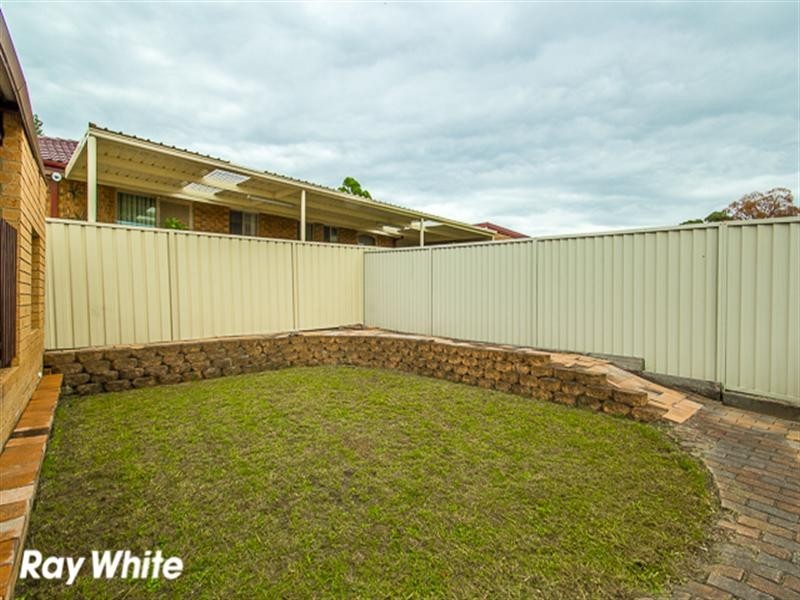11 Citrine Close, Bossley Park NSW 2176