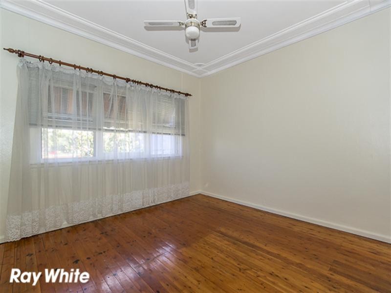 104 Fairfield Road, Guildford West NSW 2161