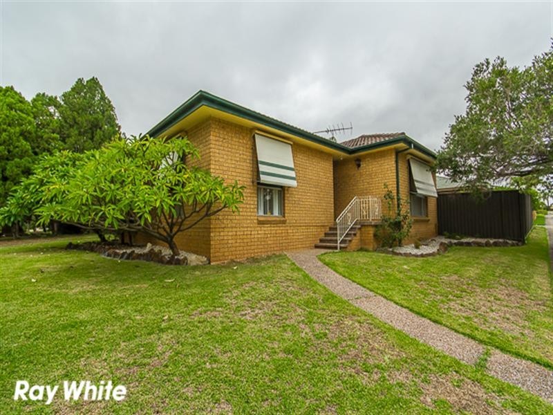 18 Campion Street, Wetherill Park NSW 2164