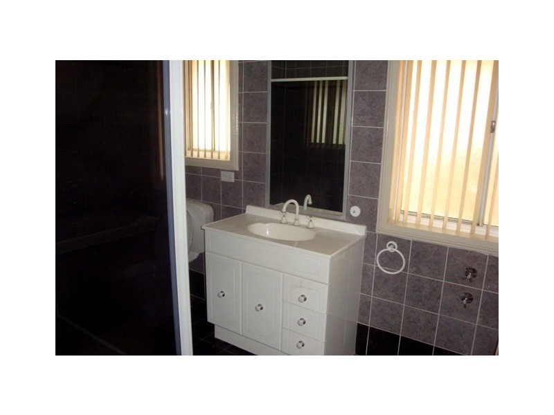 52 Dransfield Road, Edensor Park NSW 2176