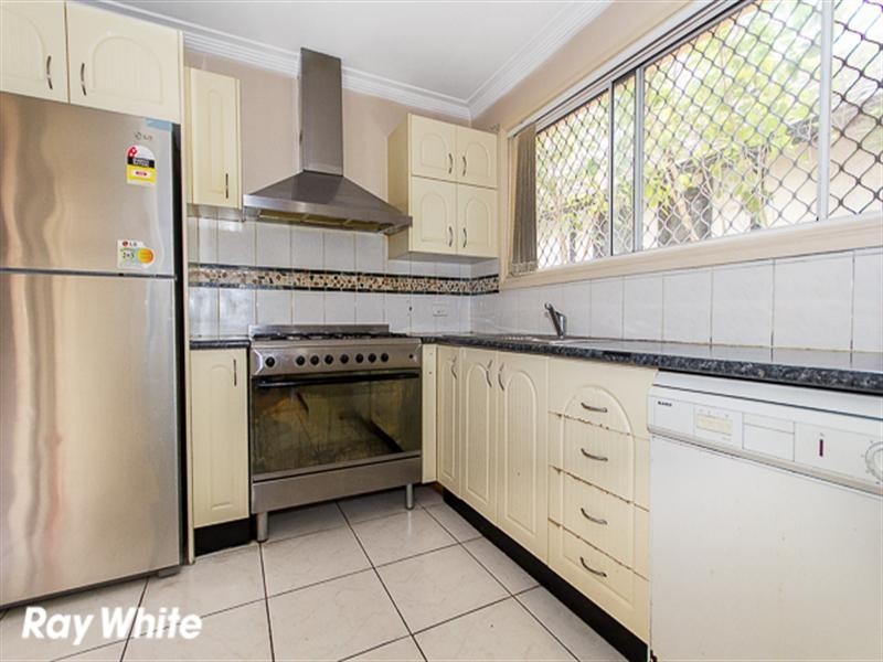 3/40 Eton Street, Smithfield NSW 2164