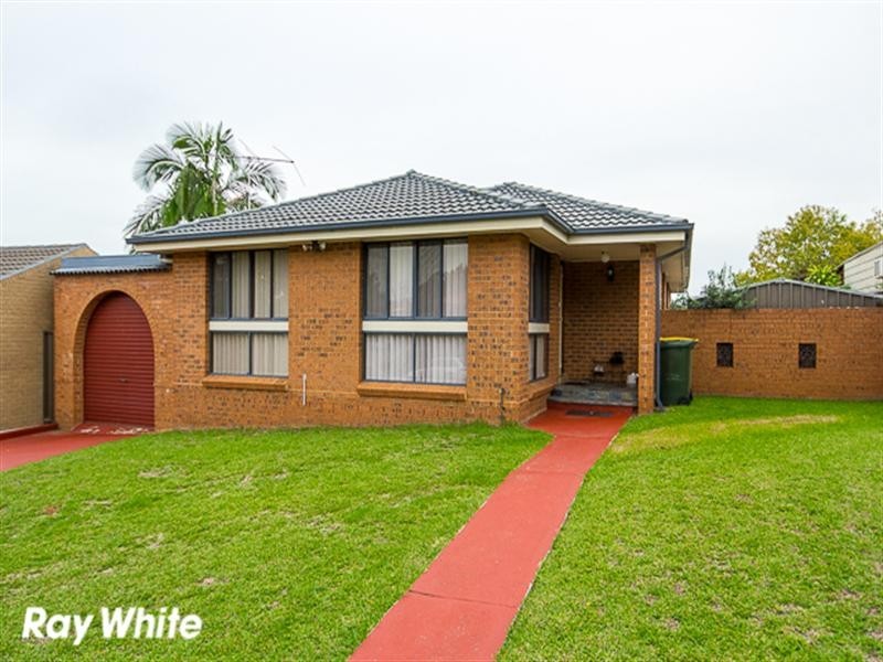 2 Wewak Place, Bossley Park NSW 2176