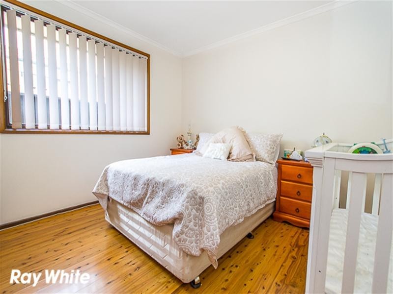 2 Wewak Place, Bossley Park NSW 2176