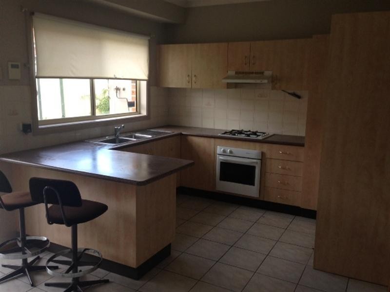 2/21 Timothy Place, Edensor Park NSW 2176