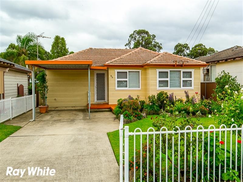 23 Mittiamo Street, Canley Heights NSW 2166