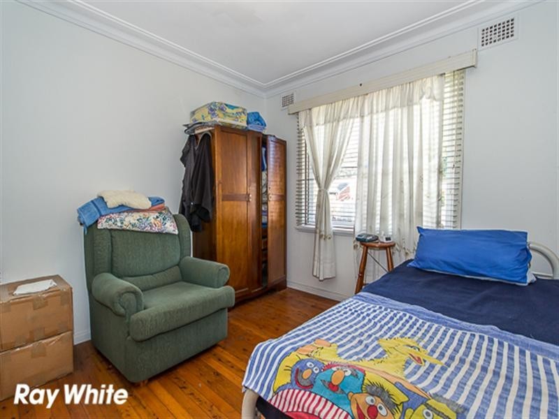 255 Brenan Street, Smithfield NSW 2164