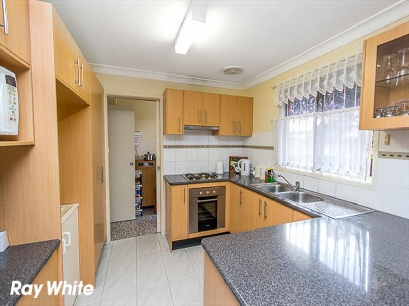 15 Longfellow Street, Wetherill Park NSW 2164