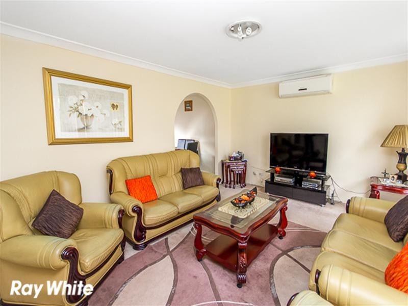 15 Longfellow Street, Wetherill Park NSW 2164