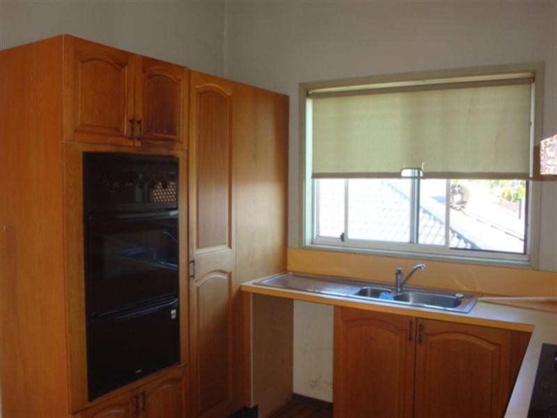 9 Dakota Drive, Bossley Park NSW 2176