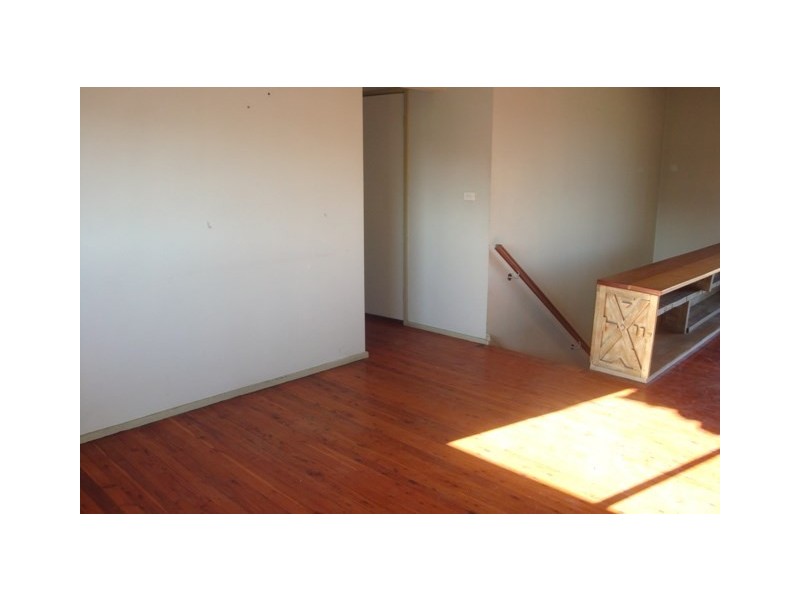 9 Dakota Drive, Bossley Park NSW 2176