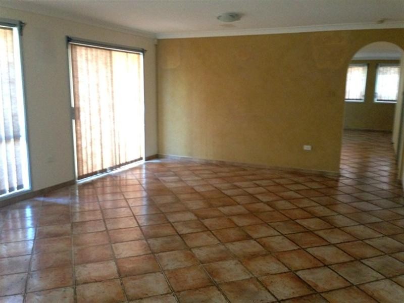 5 Nerli Street, Abbotsbury NSW 2176