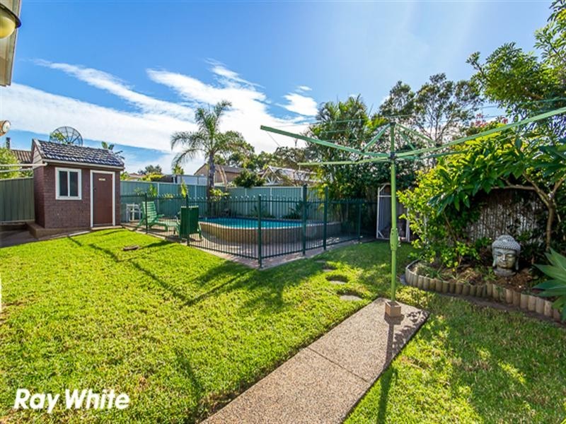 14 Wyalong Close, Wakeley NSW 2176
