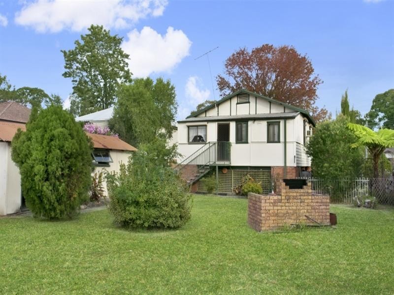 17 Riverview Road, Fairfield NSW 2165