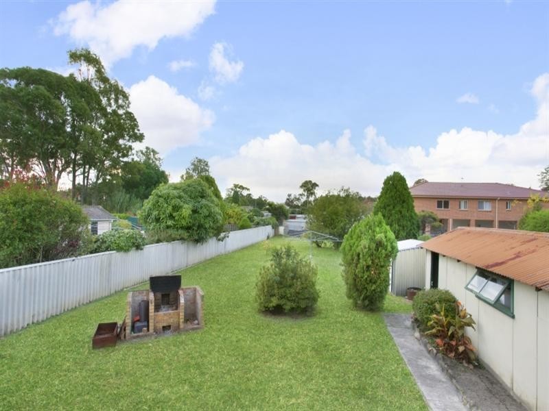 17 Riverview Road, Fairfield NSW 2165