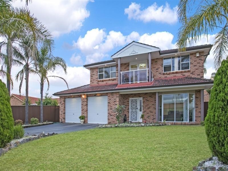 4 Cuthbert Crescent, Edensor Park NSW 2176