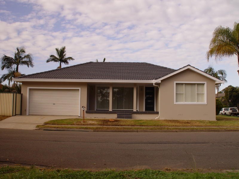 17 Devenish Street, Greenfield Park NSW 2176