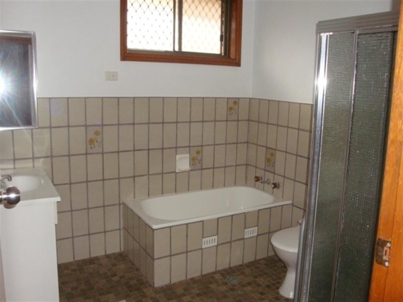 32 Marvell Road, Wetherill Park NSW 2164