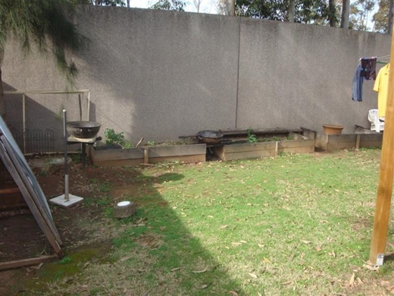 18B Gleeson Place, Abbotsbury NSW 2176