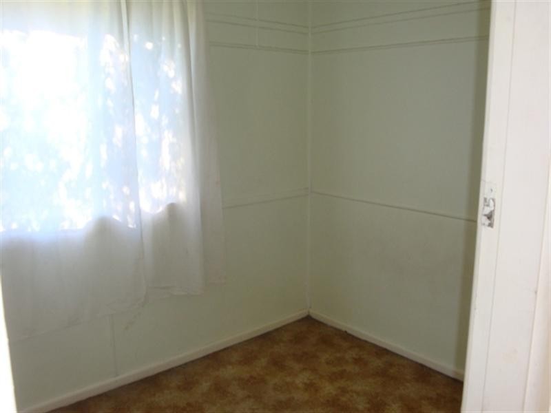 10 Adam Street, Fairfield NSW 2165