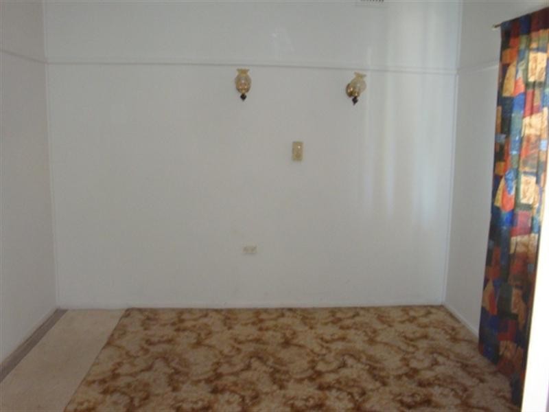 10 Adam Street, Fairfield NSW 2165