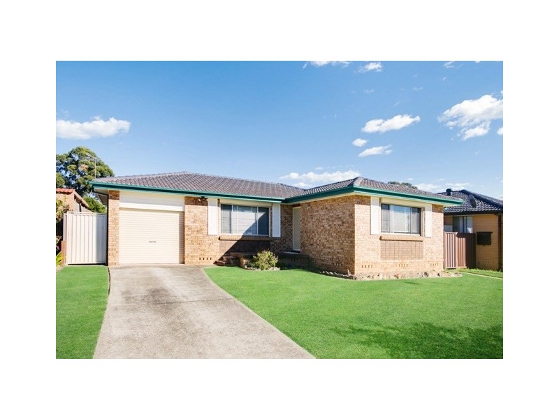 22 Shelley Place, Wetherill Park NSW 2164