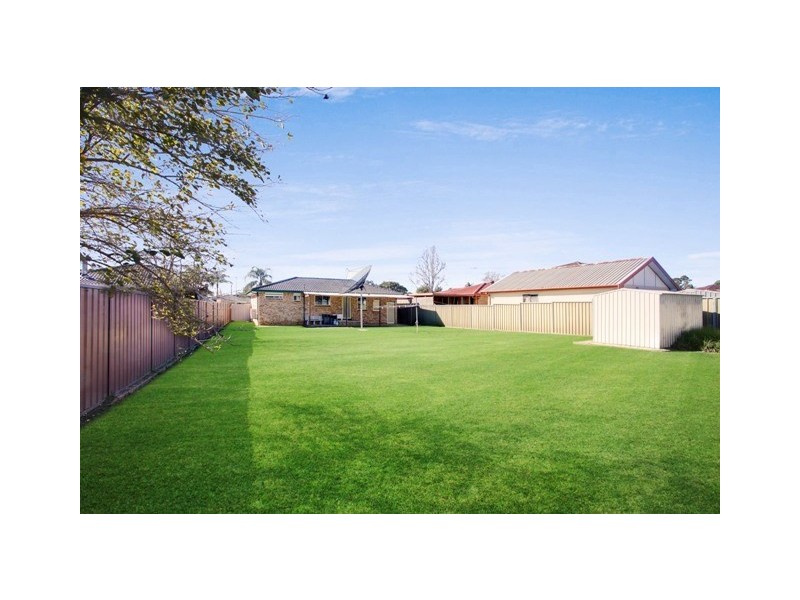 22 Shelley Place, Wetherill Park NSW 2164