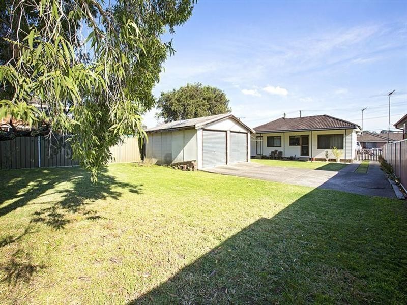 5 Musgrave Crescent, Fairfield West NSW 2165