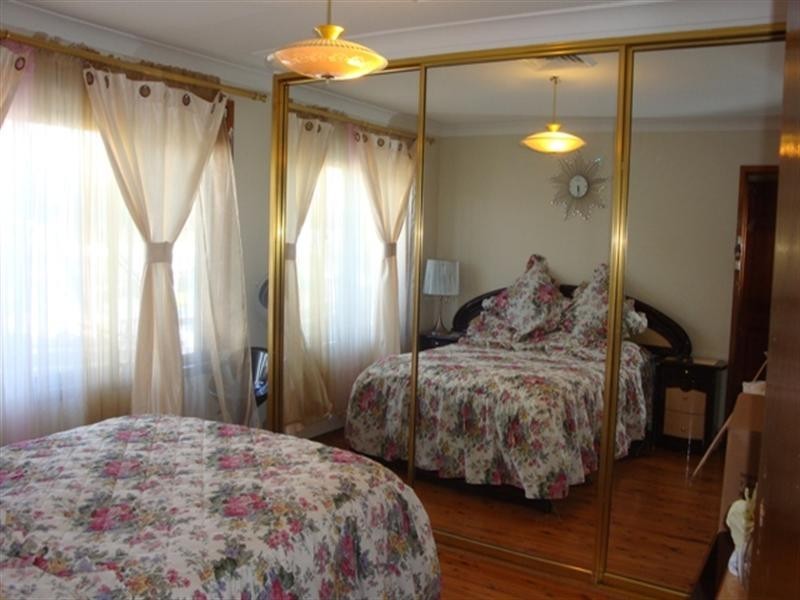 374 Polding Street, Smithfield NSW 2164