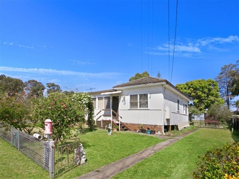 2 Moir Street, Smithfield NSW 2164