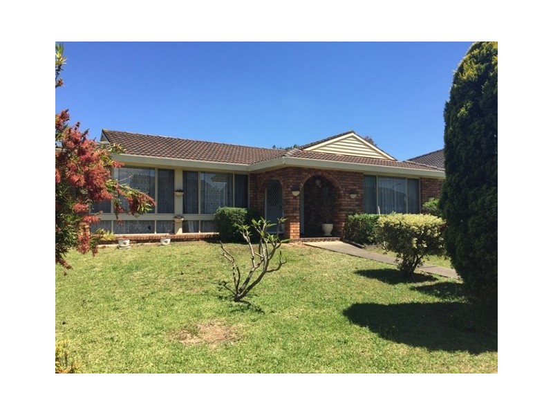 7 Mulligan Street, Bossley Park NSW 2176