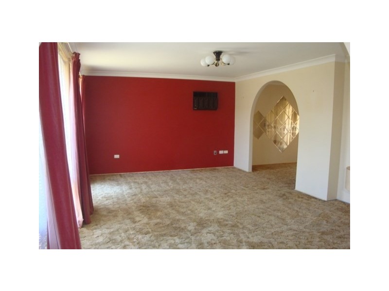 7 Mulligan Street, Bossley Park NSW 2176