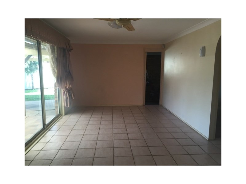 7 Mulligan Street, Bossley Park NSW 2176