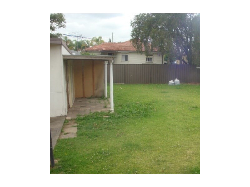 67 Thorney Road, Fairfield West NSW 2165