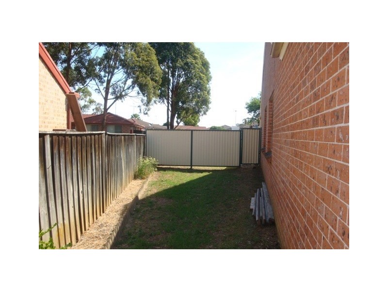 23/47 Mallacoota Street, Wakeley NSW 2176