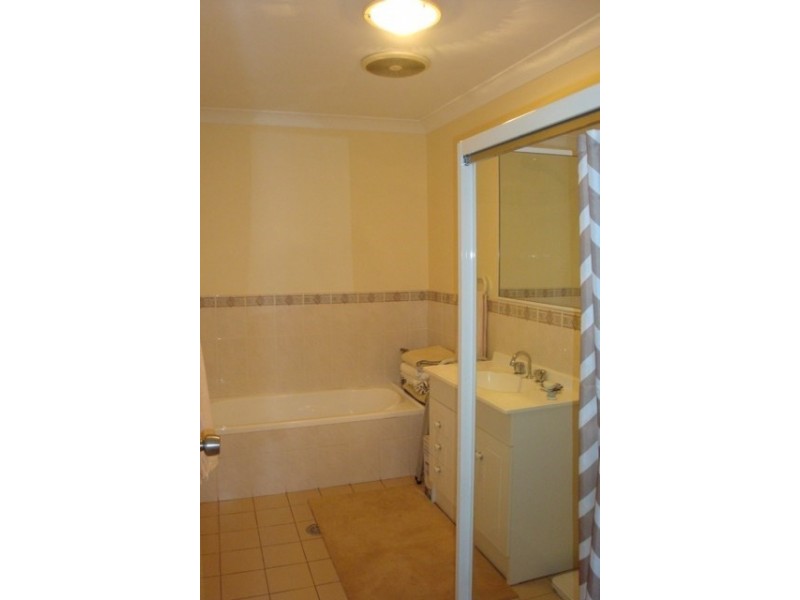 23/47 Mallacoota Street, Wakeley NSW 2176